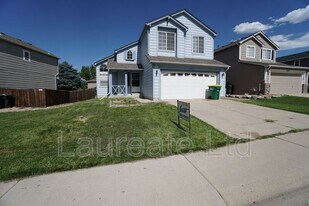8582 Sweet Clover Way in Parker, CO - Building Photo