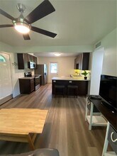 5273 Vance Ave in Orlando, FL - Building Photo - Building Photo