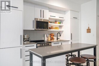 560-560 Rideau St in Ottawa, ON - Building Photo - Building Photo