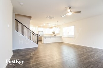 423 Stonefence Dr in Greenville, SC - Building Photo - Building Photo