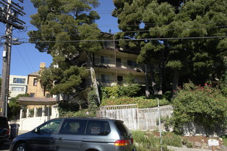 479 Crescent St in Oakland, CA - Building Photo - Building Photo