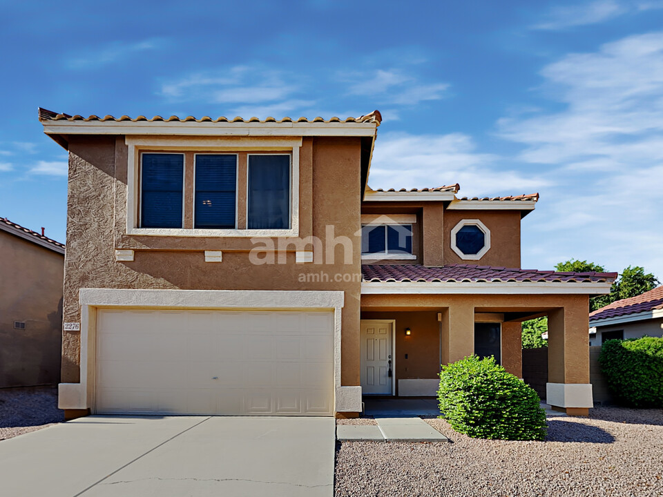 2276 E Gleneagle Dr in Chandler, AZ - Building Photo