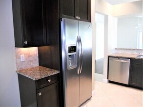 14 Governors Ct in Palm Beach Gardens, FL - Building Photo - Building Photo
