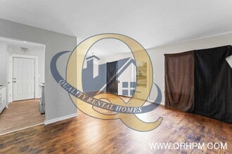 3290 Spring Valley Dr in Flint, MI - Building Photo - Building Photo