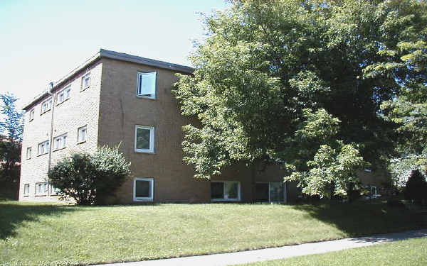 656 Ashland Ave in St. Paul, MN - Building Photo - Building Photo