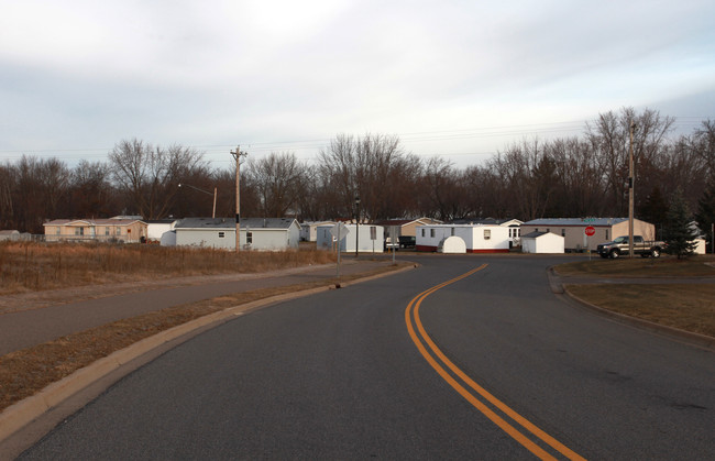 Village Green in East Bethel, MN - Building Photo - Building Photo