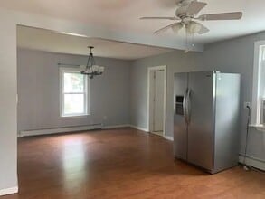 58 Freeman St in Attleboro Falls, MA - Building Photo - Building Photo