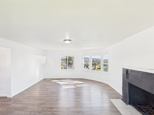 property at 2135 Washington St