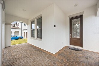 8348 Vivaro Isle Way in Windermere, FL - Building Photo - Building Photo