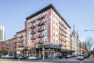 157 W 123rd St in New York, NY - Building Photo