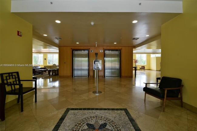 3500 Coral Way, Unit 1112 in Coral Gables, FL - Building Photo - Building Photo