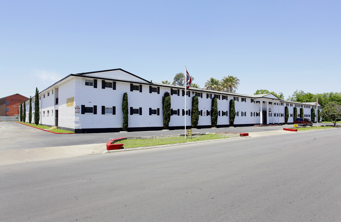 Westwind Apartments in San Antonio, TX - Building Photo