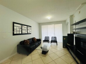 6340 NW 114th Ave, Unit 101 in Doral, FL - Building Photo - Building Photo