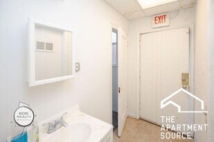 1550 W 95th St, Unit 1550 West 95th Street in Chicago, IL - Building Photo