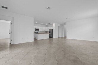 13968 Hunter Oak Dr in Ft. Myers, FL - Building Photo - Building Photo