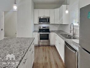 805 Da Vinci St in Durham, NC - Building Photo - Building Photo