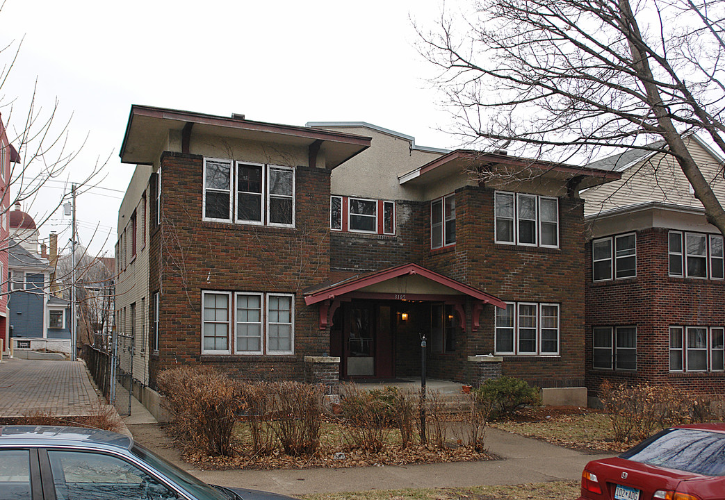 3105 Girard Avenue South in Minneapolis, MN - Building Photo