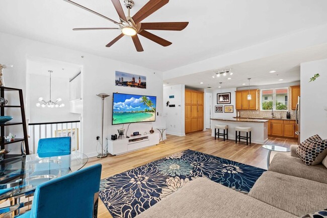 2001 Coral Heights Blvd in Oakland Park, FL - Building Photo - Building Photo