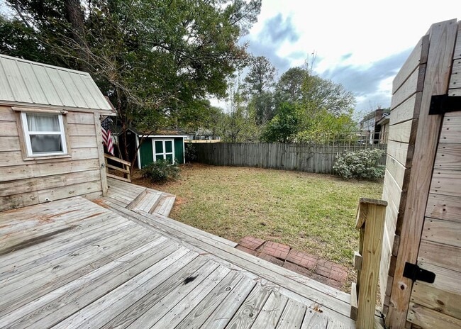 property at 1133 Rifle Range Rd