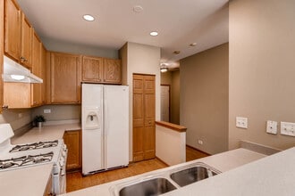 961 Genesee Ct in Naperville, IL - Building Photo - Building Photo