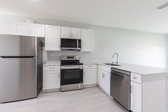12167 Tetzel Ave in Port Charlotte, FL - Building Photo - Building Photo
