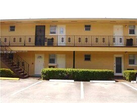 20200 NE 29th Ct in Miami, FL - Building Photo