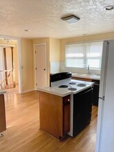 730 Telegraph Rd in Bellingham, WA - Building Photo - Building Photo