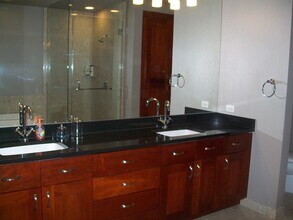 4525 Dean Martin Dr, Unit 1207 in Las Vegas, NV - Building Photo - Building Photo