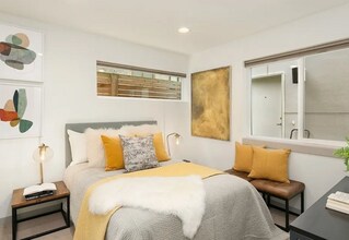 5433A California Ave SW in Seattle, WA - Building Photo - Building Photo