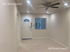 3080-3090 Webster Ave in San Diego, CA - Building Photo - Building Photo