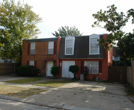 1101-1103 Carrollton Ave in Metairie, LA - Building Photo - Building Photo