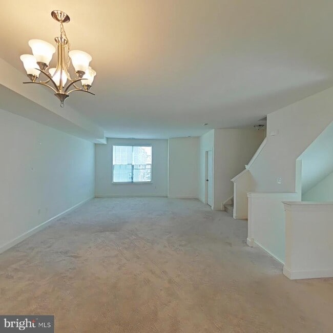 1445 Carrick Ct