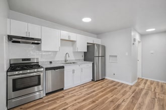 319-321 E Brookside St in Colorado Springs, CO - Building Photo - Building Photo