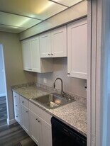 Marymount Manor Apartments