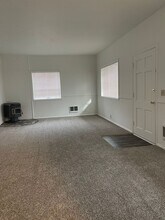 8797 116th Ave NE in Kirkland, WA - Building Photo - Building Photo