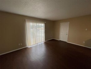 1202 Ontario Dr in Garland, TX - Building Photo - Building Photo