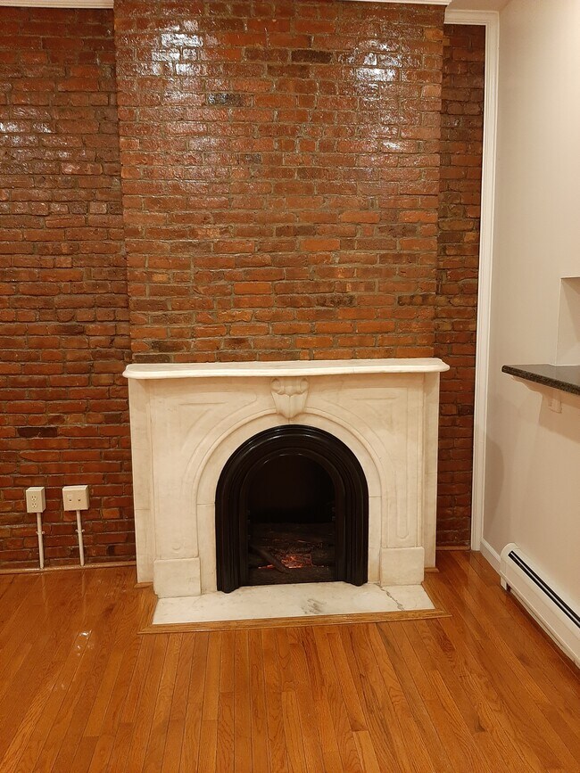 800 Ocean Ave, Unit Apt. #3 in Jersey City, NJ - Foto de edificio - Building Photo