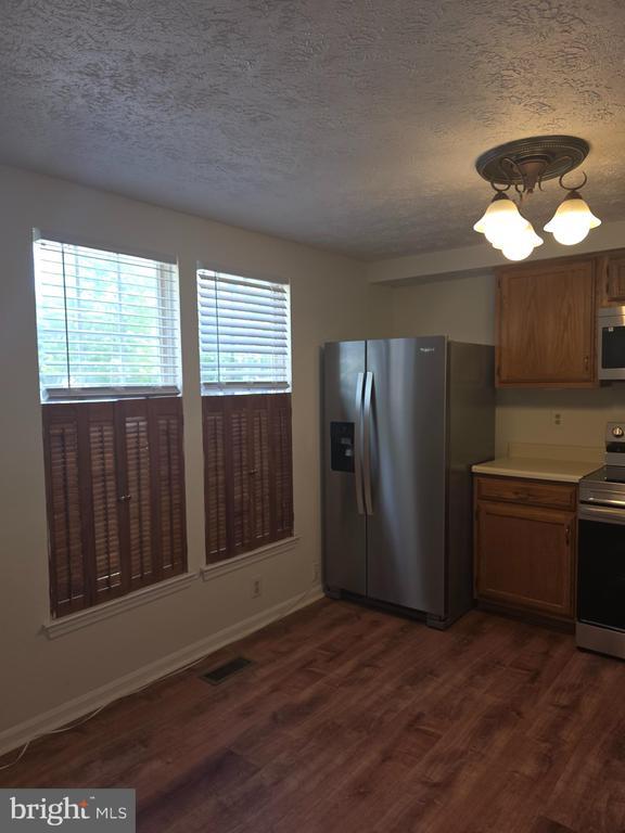 9638 Glendower Ct in Laurel, MD - Building Photo - Building Photo