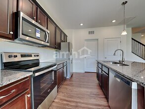 3201 Pinemount Rd in New Hill, NC - Building Photo - Building Photo