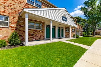 Emerald Ridge in Clementon, NJ - Building Photo - Building Photo