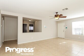 11834 W Corrine Dr in El Mirage, AZ - Foto de edificio - Building Photo