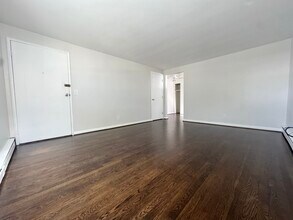 4191 Hoffman Ave, Unit 2 in Cincinnati, OH - Foto de edificio - Building Photo