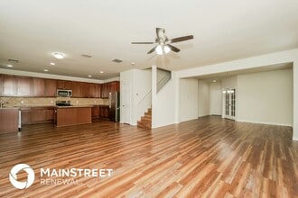 11910 Fieldcrest Run in San Antonio, TX - Building Photo - Building Photo