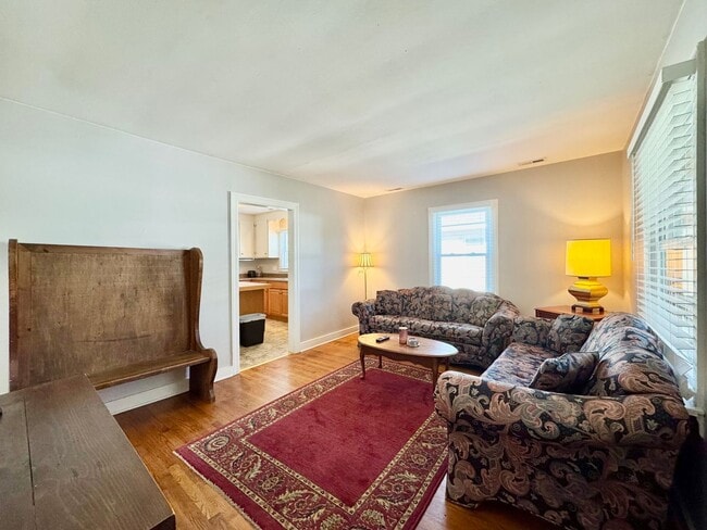 1114 Goodes Ferry Rd in South Hill, VA - Foto de edificio - Building Photo