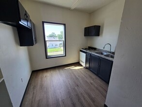 1601 W 4th St in Sioux City, IA - Foto de edificio - Building Photo