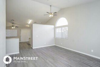 825 Fuerte Ct in Henderson, NV - Building Photo - Building Photo