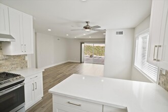 27446 Arriola Ave in Santa Clarita, CA - Building Photo - Building Photo