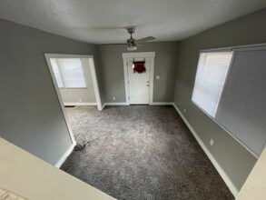 2007 Victoria Ave in Dayton, OH - Building Photo - Building Photo