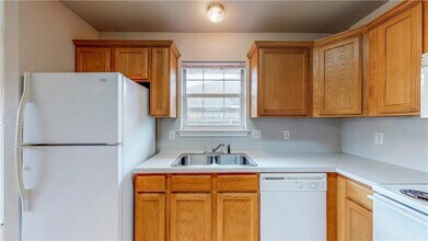 3757 Oldenburg Ln in College Station, TX - Building Photo - Building Photo