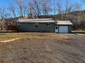 1410 Bohart Ln in Bozeman, MT - Building Photo